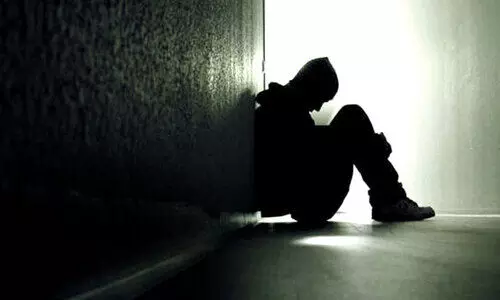 ഞെട്ടിച്ച് കേരളത്തിലെ ആത്മഹത്യകൾ; രണ്ടര മാസത്തിനിടയിൽ ജീവനൊടുക്കിയത് 1785 പേർ ഞെട്ടിച്ച് കേരളത്തിലെ ആത്മഹത്യകൾ; രണ്ടര മാസത്തിനിടയിൽ ജീവനൊടുക്കിയത് 1785 പേർ