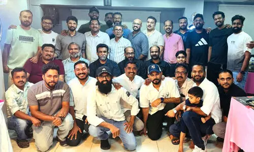 പു​ന്ന​യൂ​ർ​ക്കു​ളം ഇ​ഫ്താ​ർ സം​ഗ​മം