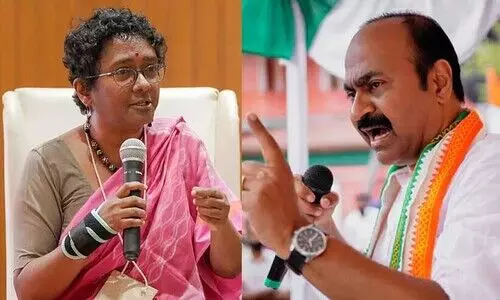 ‘സല്യൂട്ട് ശാരദ, ഓരോ വാക്കും ഹൃദയസ്പർശിയാണ്, കറുത്ത നിറമുള്ള ഒരമ്മ എനിക്കുമുണ്ടായിരുന്നു’; പിന്തുണയുമായി വി.ഡി. സതീശൻ