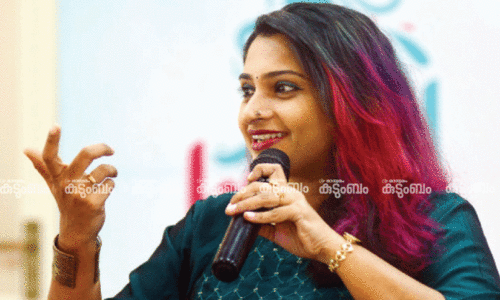 പുരുഷ മേധാവിത്വമുള്ള സമൂഹത്തിലാണ് നാം ജീവിക്കുന്നത്. സ്ത്രീവിരുദ്ധ പൊതുബോധത്തെ പൊളിച്ചെഴുതണം -ഡോ. അശ്വതി സോമൻ