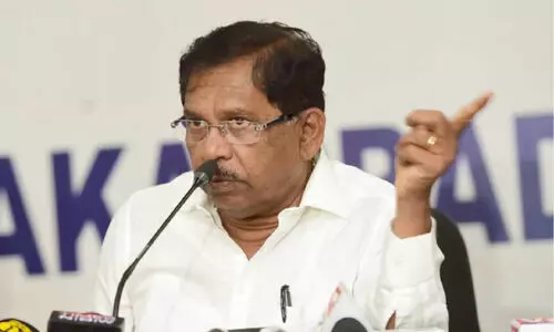 താ​ൻ പൊ​ലീ​സ് സ്റ്റേ​ഷ​ന​ല്ലെ​ന്ന് ആ​ഭ്യ​ന്ത​ര മ​ന്ത്രി ജി. ​പ​ര​മേ​ശ്വ​ര