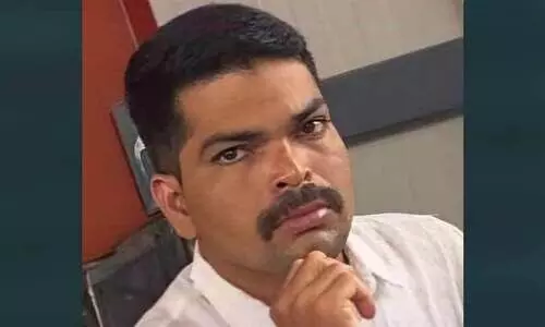 അപേക്ഷ തയ്യാറാക്കാൻ കൈക്കൂലി വാങ്ങിയ പ്രോസിക്യൂട്ടർ അറസ്റ്റിൽ