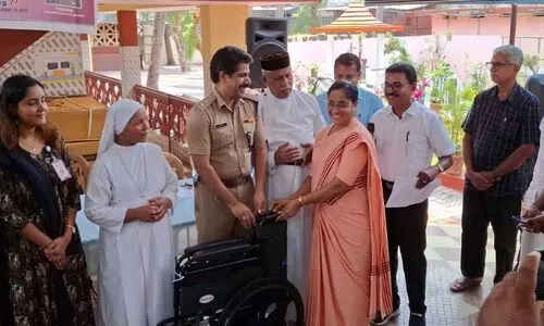 എറണാകുളത്തെ അംഗപരിമിതർക്ക് സഹായവുമായി മമ്മൂട്ടി; ജില്ലയിലെ വീൽ ചെയർ വിതരണത്തിന് തുടക്കം