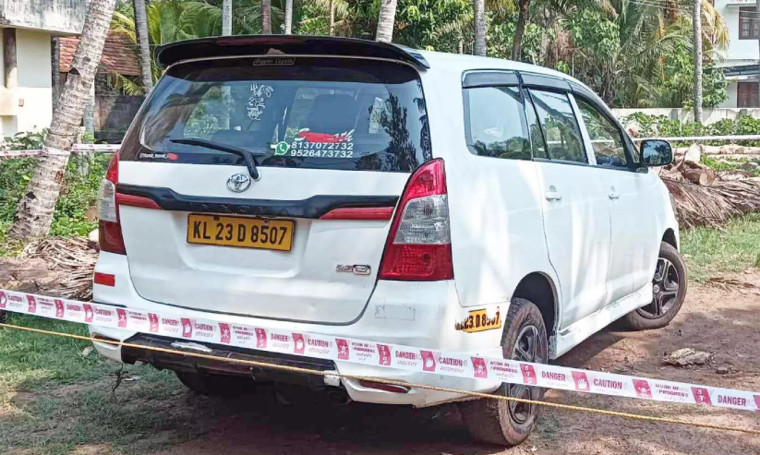 ജിം സന്തോഷിന്റെ കൊലപാതകത്തിനു പിന്നിൽ ഗുണ്ട സംഘങ്ങളുടെ കുടിപ്പക; പ്രതികൾക്കായി വീടുകൾ അരിച്ചുപെറുക്കി പൊലീസ്