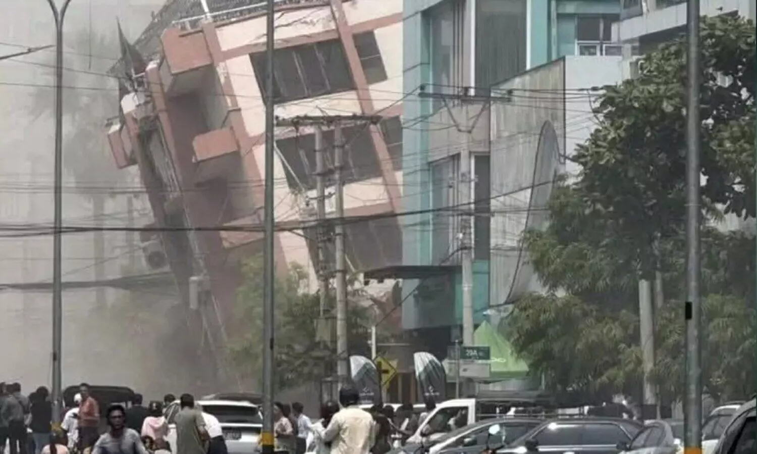 ഭൂചലനത്തിൽ വിറങ്ങലിച്ച് മ്യാന്മറും തായ്‍ലാൻഡും