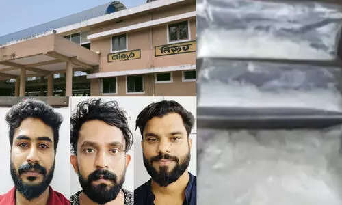 ഒമാനിലെ എം.ഡി.എം.എക്ക് വീര്യം കൂടുമെന്ന് പ്രതികൾ, വിമാന മാർഗം മുംബൈയിൽ എത്തിച്ചു, ട്രെയിൻ മാർഗം കേരളത്തിലേക്ക്; തിരൂരിൽ പിടിയിലായത് മൂന്ന് പേർ