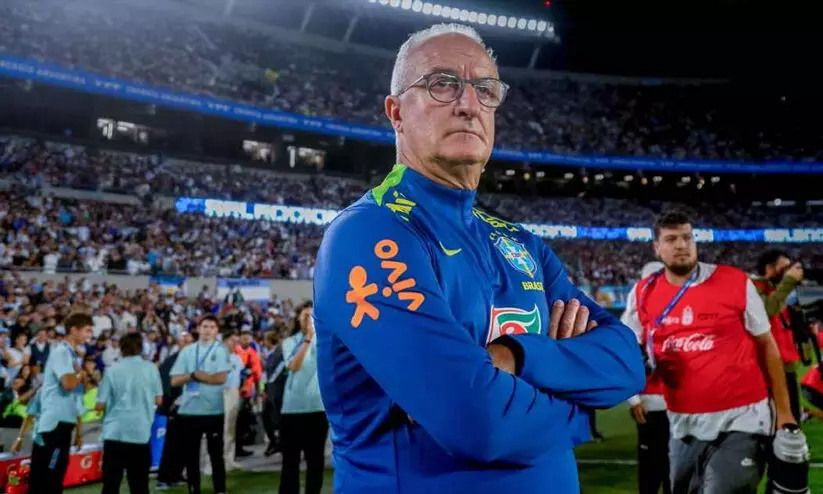 അർജന്റീനയോടുള്ള തോൽവിക്ക് പിന്നാലെ പരിശീലകനെ പുറത്താക്കി ബ്രസീൽ