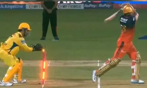 മിന്നൽ സ്റ്റമ്പിങ്ങുമായി വീണ്ടും ധോണി; ഇത്തവണ ഇര ഇംഗ്ലീഷ് താരം -വിഡിയോ