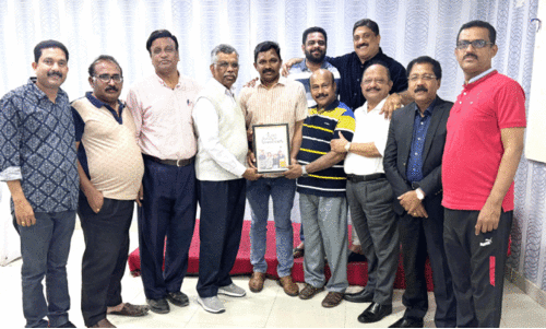 അ​നു കെ. ​വ​ർ​ഗീ​സി​ന് ഫ്ര​ണ്ട്‌​സ് ഓ​ഫ് ബ​ഹ്‌​റൈ​ൻ യാ​ത്ര​യ​യ​പ്പ് ന​ൽ​കി