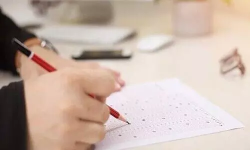 പി.എസ്.സി ചോദ്യപേപ്പറിന് പകരം നൽകിയത് ഉത്തരസൂചിക; സര്‍വേ വകുപ്പിലെ വകുപ്പ് തല പരീക്ഷയിൽ ഗുരുതര പിഴവ്