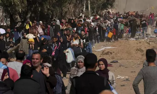 അഴിഞ്ഞാടി ജൂത കുടിയേറ്റക്കാർ; ഫലസ്തീൻ കുടുംബങ്ങൾക്ക് ക്രൂര മർദനം