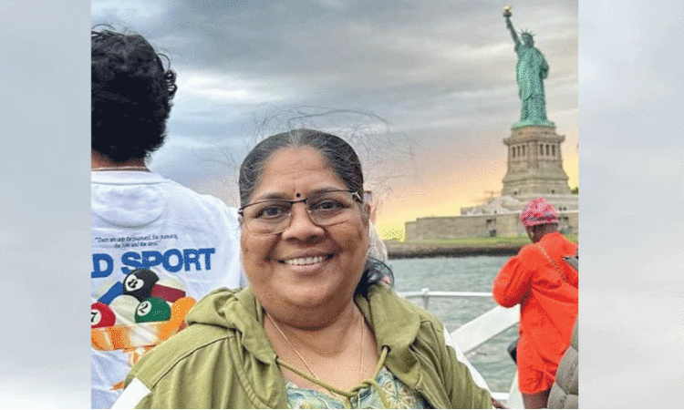 ‘50 പൈസയിൽ തുടങ്ങിയ ഇഡലി വിൽപന’ -ഇഡലി വിറ്റു കിട്ടിയ പണംകൊണ്ട് ലോകരാജ്യങ്ങൾ ചുറ്റിയ ഒരമ്മയെക്കുറിച്ചറിയാം