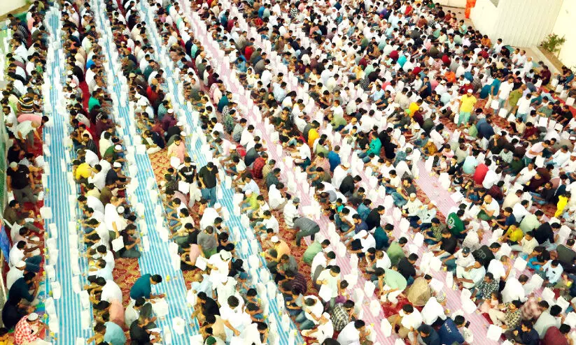 ശ്ര​ദ്ധേ​യ​മാ​യി മ​സ്ക​ത്ത് കെ.​എം.​സി.​സി ഗ്രാ​ൻ​ഡ് ഇ​ഫ്താ​ർ