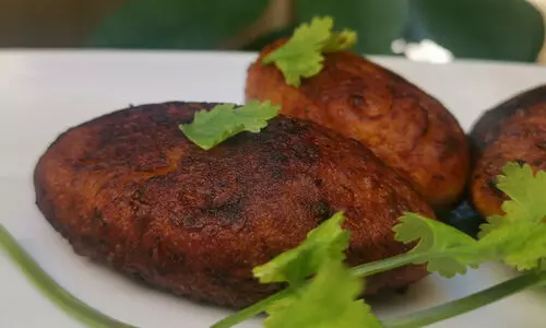 ബീഫ് ഉന്നക്കായ