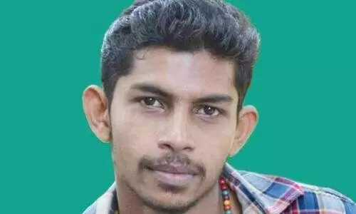 അങ്കമാലി ദേശീയപാതയിൽ അജ്ഞാത വാഹനമിടിച്ച് സ്കൂട്ടർ യാത്രികൻ മരിച്ചു