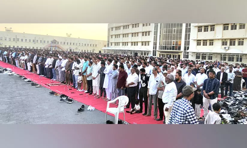 പെ​രു​ന്നാ​ൾ പൊ​ലി​മ​യി​ൽ ബ​ഹ്റൈ​ൻ