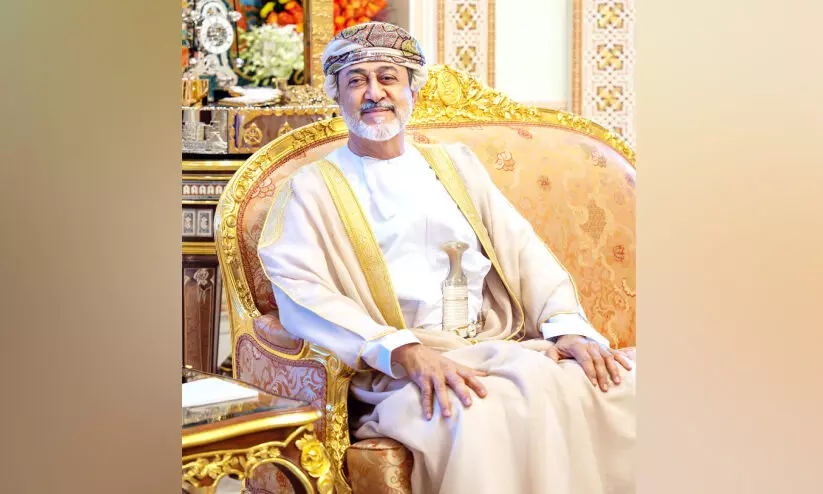 സു​ൽ​ത്താ​ൻ പെ​രു​ന്നാ​ൾ ആ​ശം​സ​ക​ൾ ​നേ​ർ​ന്നു