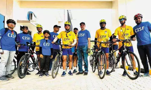 പ​തി​നൊ​ന്ന് സം​സ്ഥാ​ന​ങ്ങ​ളി​ലൂ​ടെ സ​ഞ്ചാ​രം; സൈ​ക്കി​ൾ​റാ​ലി ബേ​ക്ക​ൽ കോ​ട്ട​യി​ലെ​ത്തി