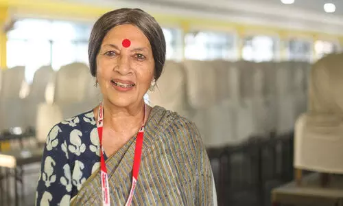 പി.ബിയിലെ രണ്ട് വനിതകളും ഒഴിയുമെന്ന് ബൃന്ദ കാരാട്ട്; കേരളത്തില്‍ നിന്ന് ശൈലജയെ പരിഗണിച്ചേക്കുമെന്നും സൂചന