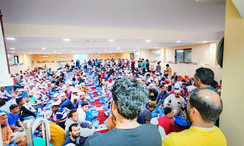 ഒരു മാസം; അവർ വിശപ്പകറ്റിയത് ആയിരങ്ങൾക്ക് ഒരു മാസം; അവർ വിശപ്പകറ്റിയത് ആയിരങ്ങൾക്ക്