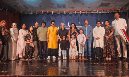 ആ​സ്വാ​ദ​ക​രു​ടെ മ​നം​ക​വ​ര്‍ന്ന് ഐ.​എ​സ്.​സി സം​ഗീ​ത് മെ​ഹ്ഫി​ൽ