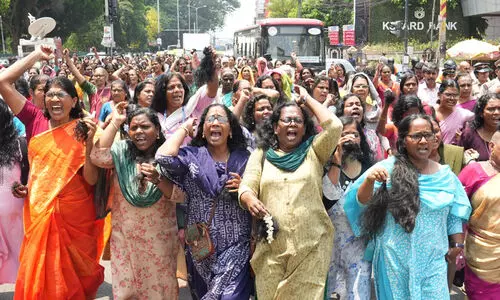ആശാവർക്കർമാരുടെ കാര്യത്തിൽ സർക്കാർ കാണിക്കുന്നത് ക്രൂരത- രമേശ് ചെന്നിത്തല