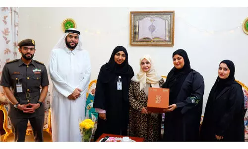 വ​യോ​ധി​ക​ർ​ക്ക്​ ഈ​ദ് സ​മ്മാ​നം കൈ​മാ​റി ജി.​ഡി.​ആ​ർ.​എ​ഫ്.​എ