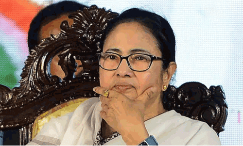 ​ദീദി നിങ്ങളേയും സ്വത്തുക്കളേയും സംരക്ഷിക്കും; പശ്ചിമബംഗാളിൽ വഖഫ് ഭേദഗതി നിയമം നടപ്പിലാക്കില്ലെന്ന് മമത