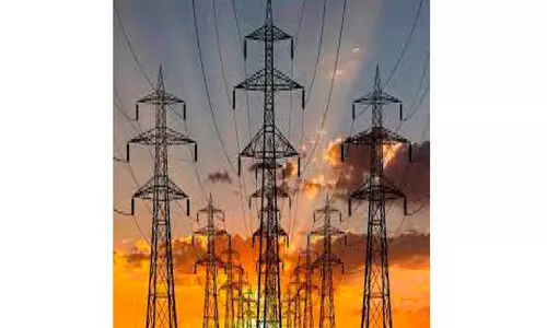 തണുപ്പ് പോയി ചൂടെത്തി;വൈദ്യുതി ഉപയോഗവും വർധിച്ചു തണുപ്പ് പോയി ചൂടെത്തി;വൈദ്യുതി ഉപയോഗവും വർധിച്ചു