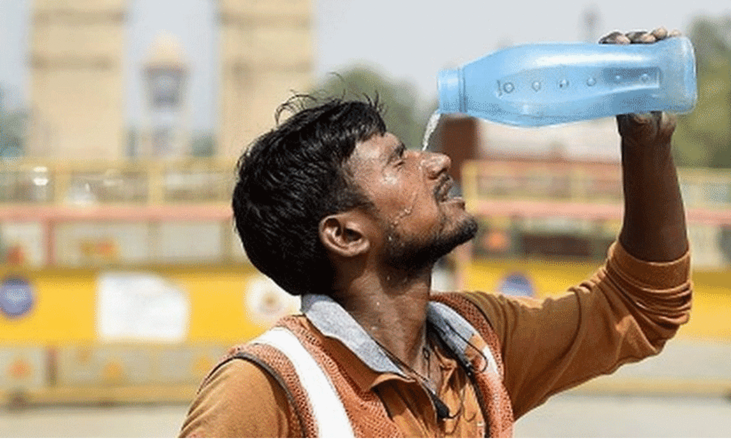 ഉഷ്ണ തരംഗം; ഡൽഹിയിൽ അടുത്ത മൂന്നു ദിവസങ്ങളിൽ യെല്ലോ അലർട്ട്; വടക്കേ ഇന്ത്യൻ സംസ്ഥാനങ്ങളും ഉഷ്ണ തരംഗ ഭീഷണിയിൽ