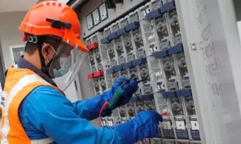 ട്രാൻസ്ഫോർമർ സ്റ്റേഷനുകളുടെ അറ്റകുറ്റപ്പണി ആരംഭിച്ചു ട്രാൻസ്ഫോർമർ സ്റ്റേഷനുകളുടെ അറ്റകുറ്റപ്പണി ആരംഭിച്ചു