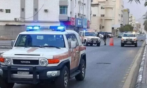 സൗ​ദി​യി​ലേ​ക്ക് നി​യ​മ​വി​രു​ദ്ധ​മാ​യി ക​ട​ക്കാ​ൻ ശ്ര​മി​ച്ച 1260 പേ​ർ അ​റ​സ്റ്റി​ലാ​യി