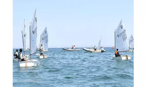 ജി.​​സി.​​സി ബീ​​ച്ച് ഗെ​​യിം​​സ് ;ക​പ്പ​ലോ​ട്ടം ടീം ​ഇ​ന​ മ​ത്സ​ര​ത്തി​ൽ കു​വൈ​ത്തി​ന് വെ​ങ്ക​ലം