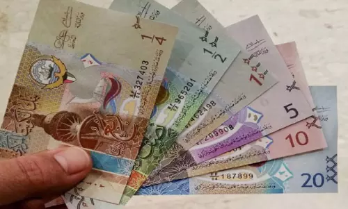 രാ​ജി​വെ​ച്ചി​ട്ടും ശ​മ്പ​ളം; സാ​ങ്കേ​തി​ക പി​ഴ​വ് ക​ണ്ടെ​ത്തി തി​രി​ച്ചു​പി​ടി​ച്ചു