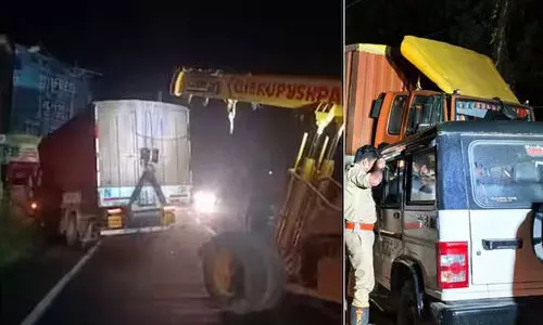 കോട്ടയത്ത് ജീപ്പും ലോറിയും കൂട്ടിയിടിച്ച് രണ്ടുമരണം; മൂന്ന് പേർക്ക് പരിക്ക്