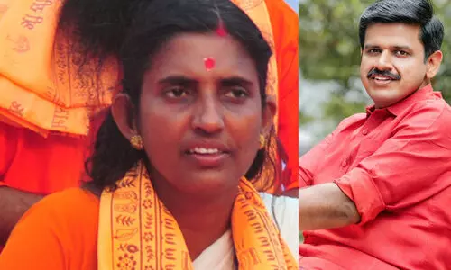 ‘ശശികല ടീച്ചറുടെ മദർ തെരേസക്കെതിരായ പ്രസംഗം എത്രയും പെട്ടെന്ന് നീക്കണം, കേസരിയിലും ജന്മഭൂമിയിലും വന്ന ലേഖനങ്ങൾ ഉടൻ മുക്കണം’ -മിത്രങ്ങൾക്ക് സന്ദീപ് വാര്യരുടെ ‘നിർദേശം’