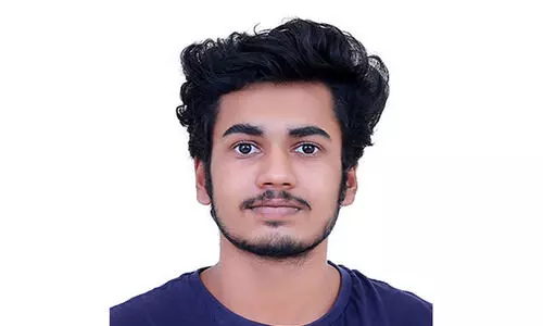 ബംഗളൂരുവിൽ ബൈക്കും ലോറിയും കൂട്ടിയിടിച്ച് മലയാളി യുവാവ് മരിച്ചു ബംഗളൂരുവിൽ ബൈക്കും ലോറിയും കൂട്ടിയിടിച്ച് മലയാളി യുവാവ് മരിച്ചു