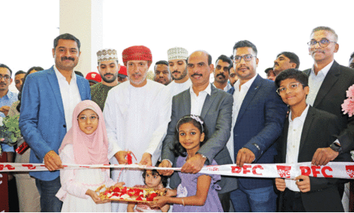 ആ​ർ.​എ​ഫ്.​സി ഫ്രൈ​ഡ് ചി​ക്ക​ന്റെ പു​തി​യ ബ്രാ​ഞ്ച് ഖു​റ​മി​ൽ പ്ര​വ​ർ​ത്ത​നം തു​ട​ങ്ങി