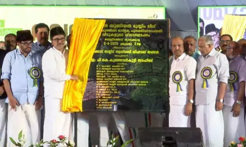 ഉരുൾദുരന്തം: മുസ്‍ലിം ലീഗ് പുനരധിവാസ ഭവനസമുച്ചയത്തിന് ശിലയിട്ടു