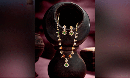 ഗി​ഫ്​​റ്റ്​ ഓ​ഫ് ഗോ​ൾ​ഡ് ഓ​ഫ​റു​ക​ളു​മാ​യി മ​ല​ബാ​ര്‍ ഗോ​ള്‍ഡ്