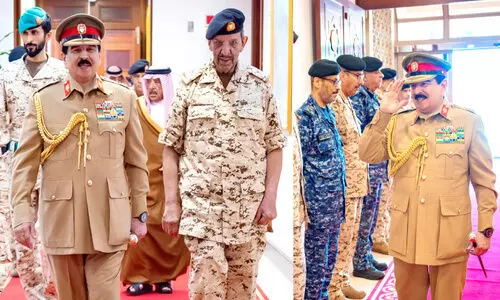 ബി.​ഡി.​എ​ഫ് ആ​സ്ഥാ​ന കേ​ന്ദ്രം സ​ന്ദ​ർ​ശി​ച്ച് ഹ​മ​ദ് രാ​ജാ​വ്