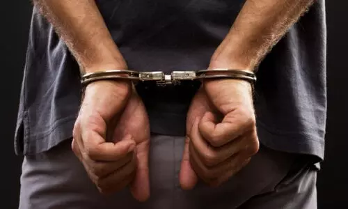 മ​സാ​ജ് സെ​ന്റ​റി​ൽ അ​നാ​ശാ​സ്യം: ജി​ദ്ദ​യി​ൽ നാ​ല് പ്ര​വാ​സി​ക​ൾ അ​റ​സ്റ്റി​ൽ