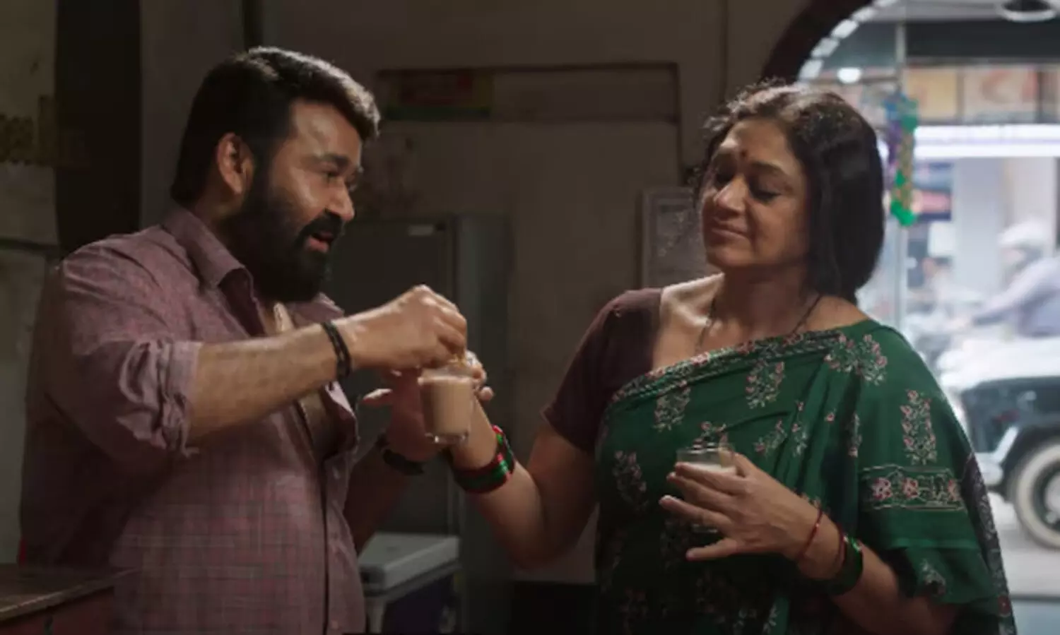 ചുവരിൽ മമ്മൂട്ടിയും കമൽ ഹാസനും; തുടരും അറൈവൽ ടീസർ