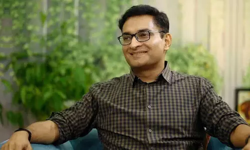 ‘പിച്ചി-മാന്തി-നുള്ളി എന്നീ ഗുരുതര ആരോപണങ്ങൾ നേരിടുന്ന ഐ.എ.എസ് ഉദ്യോഗസ്ഥൻ പെരുമാറേണ്ട രീതി എങ്ങനെ?’ പരിഹാസ പോസ്റ്റുമായി എൻ. പ്രശാന്ത്