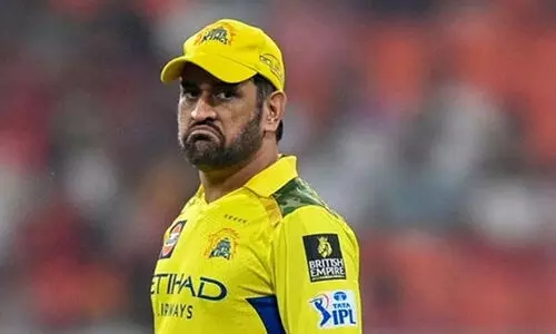 ‘എന്തൊക്കെ ആയിരുന്നു, ധോണി വരുന്നേ... സിംഹം വരുന്നേ... ഇപ്പോൾ എന്തായി’! വെറ്ററൻ താരത്തെ ട്രോളി സിദ്ദു