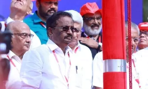 ‘കെ. സുധാകരനെ പാന്റ് ഊരി കോളജിലൂടെ നടത്തി, കടലിൽ ചാടിയവരെ പിണറായി ഇറങ്ങി രക്ഷിച്ചു’; ഓർമകൾ പങ്കുവെച്ച് എ.കെ. ബാലൻ