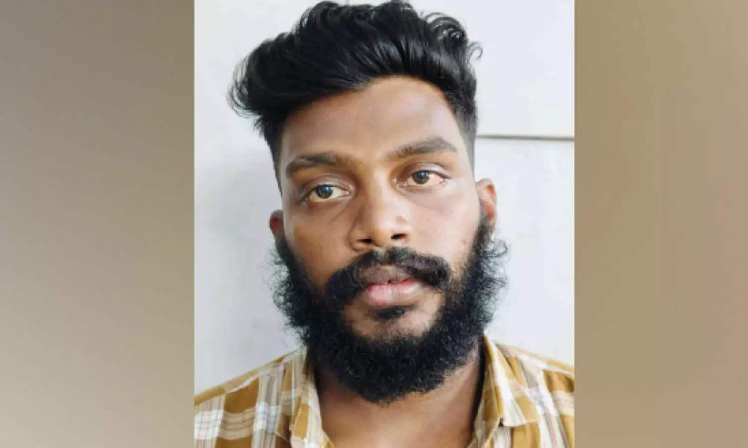 നേ​ർ​ച്ചക്കിടെ യുവാവിനെ കുത്തിക്കൊല്ലാൻ ശ്രമിച്ച കേസിൽ പ്രതി അറസ്റ്റിൽ