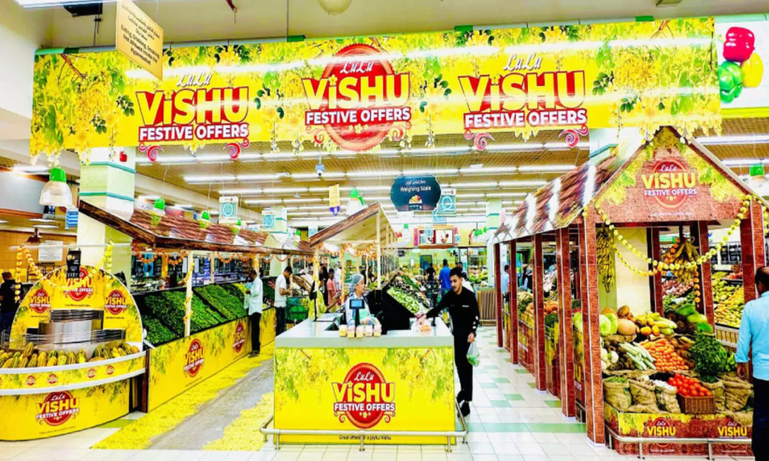 വി​ഷു​വൊ​രു​ക്ക​ത്തി​ൽ പ്ര​വാ​സി​ക​ൾ