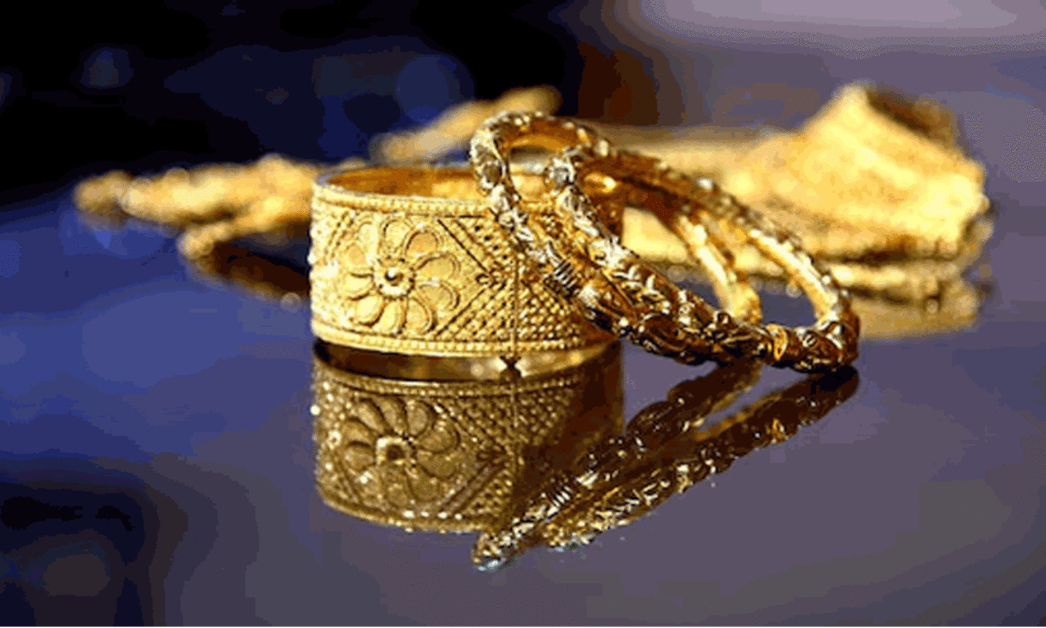 വീട് കുത്തിത്തുറന്ന് 35 പവൻ കവർന്നു