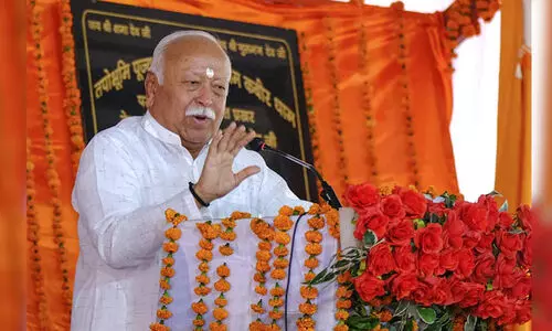 സംഘർഷത്തിന് താൽപര്യമില്ല; മതംമാറ്റാൻ ശ്രമിക്കുന്ന ശക്തികൾക്കെതിരെ പോരാടുമെന്ന് ആർ.എസ്.എസ് മേധാവി